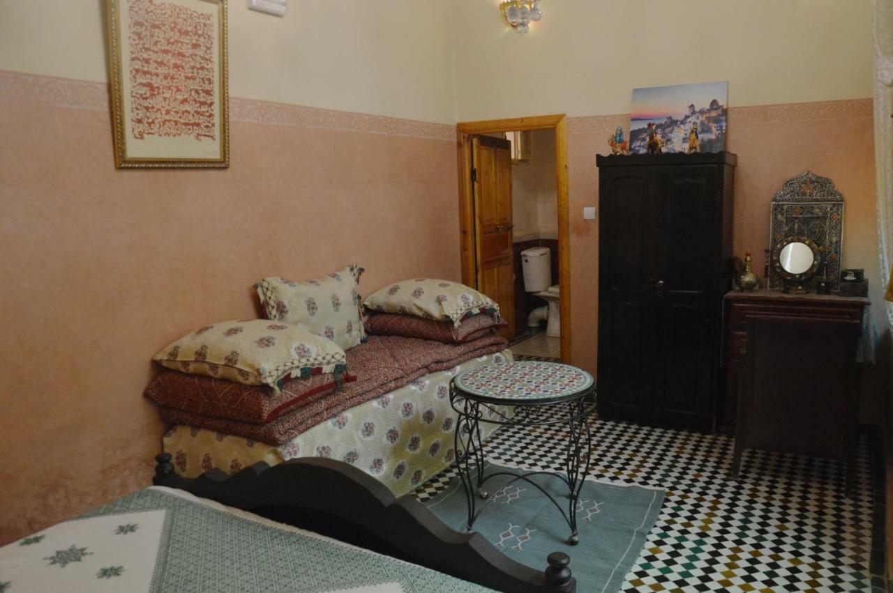 Riad Oumkaltoum Фес Екстериор снимка